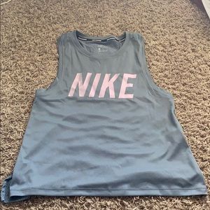 nike tank top